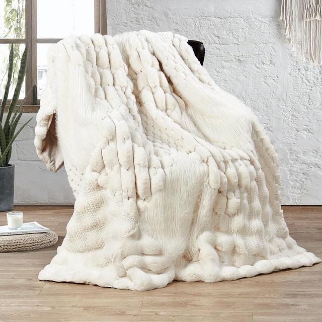 Handmade Plaid Patchwork Throw Blanket Farmhouse Super Soft Cozy Faux Fur Blanket for Bed, Couch, Living Room 60"× 70"
