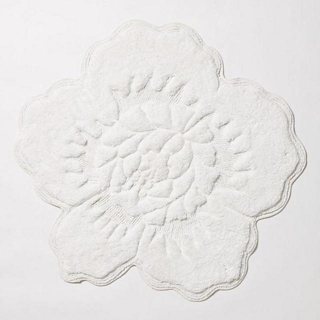 Rose Bath Mat In White