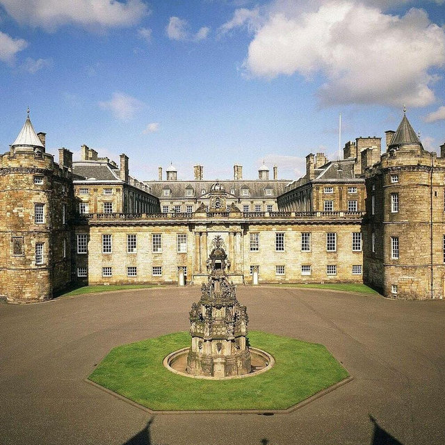 Palace of Holyroodhouse Tour