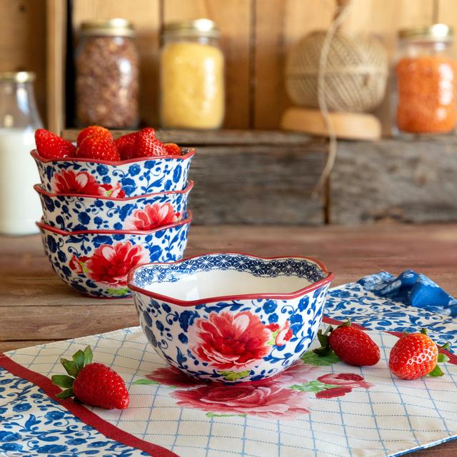 The Pioneer Woman Heritage Floral 4-Piece Bowl Set