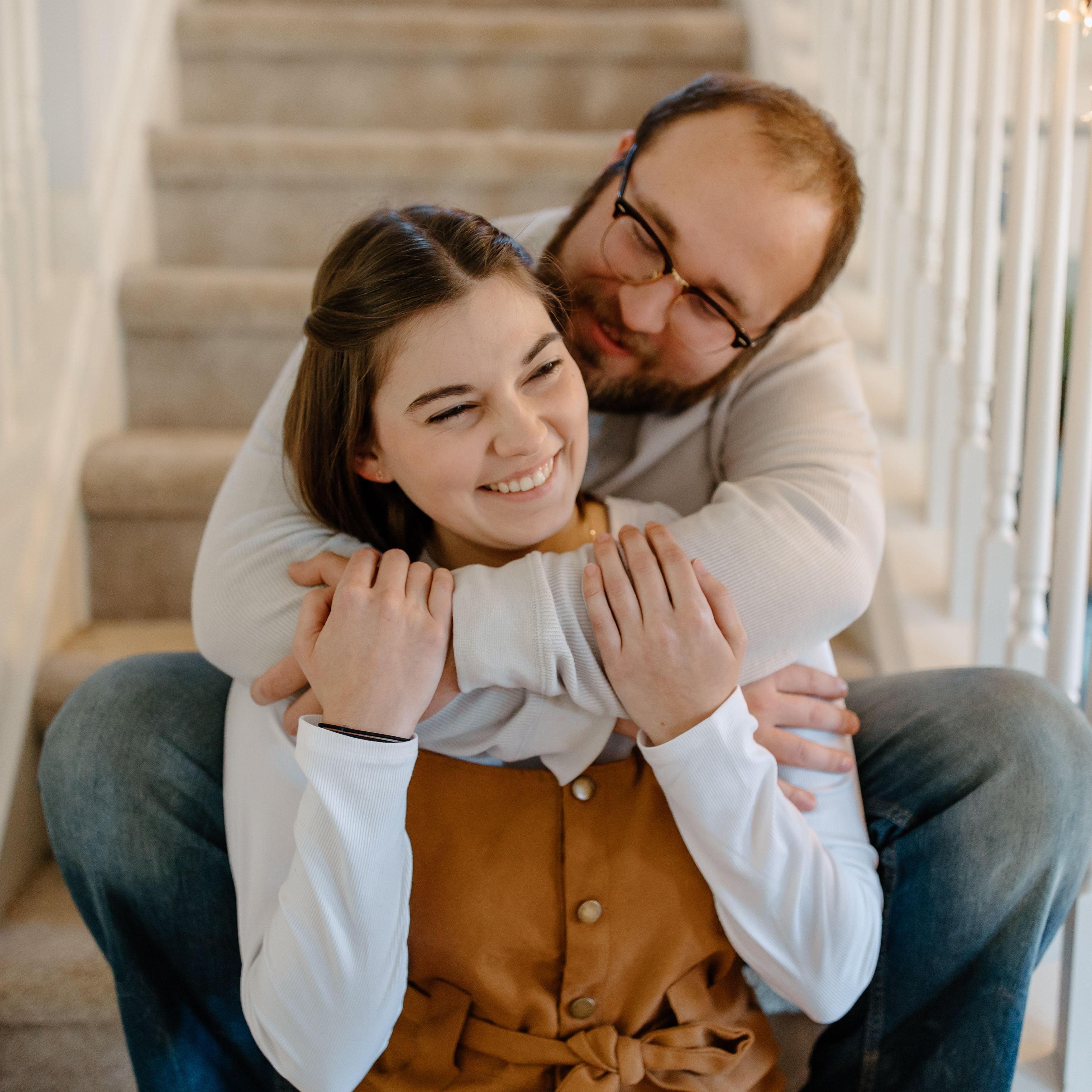 Engagement photos by Macey Joy Photos. November 2022.