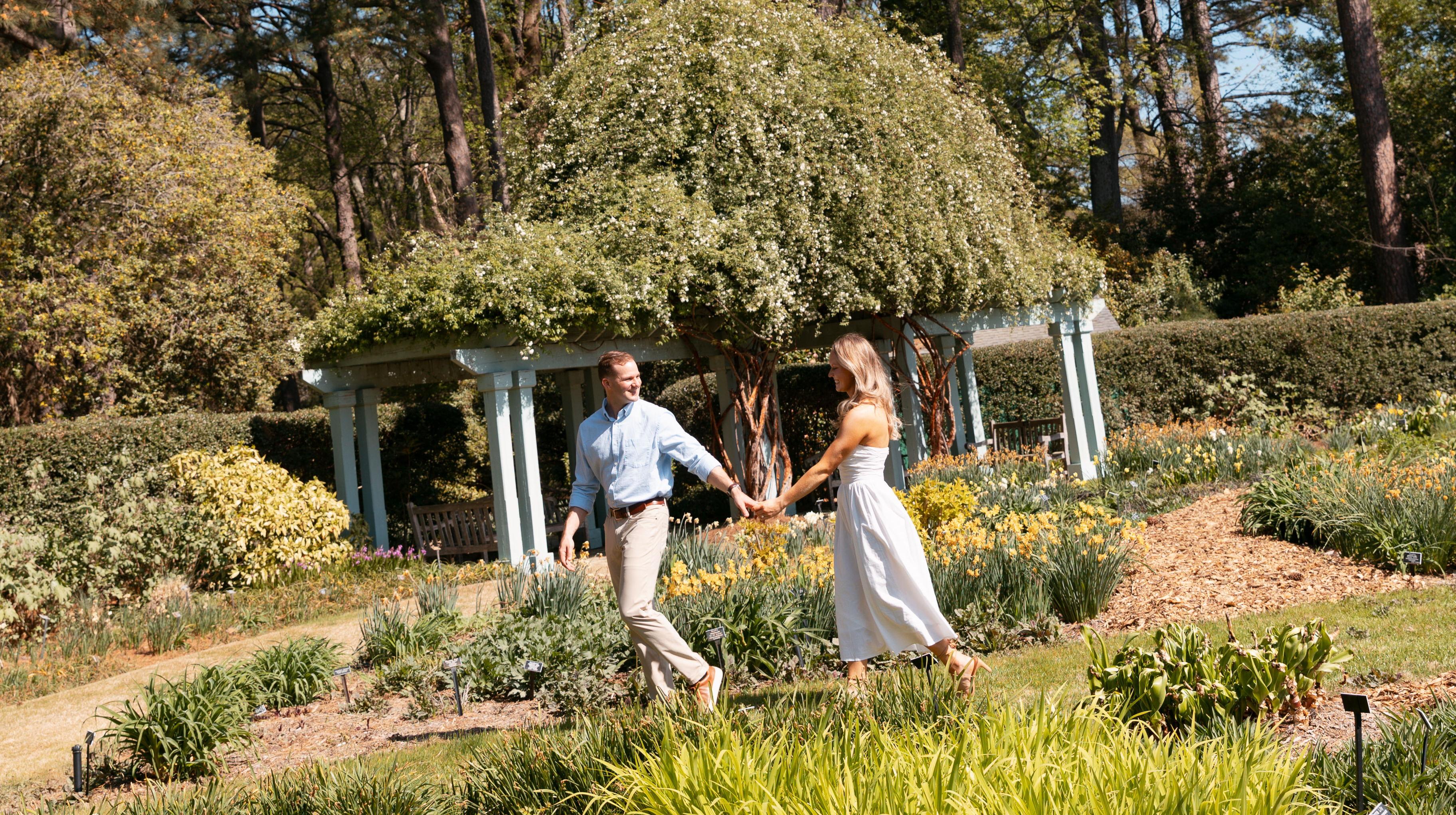 The Wedding Website of Samantha Strohm and Cole Carey