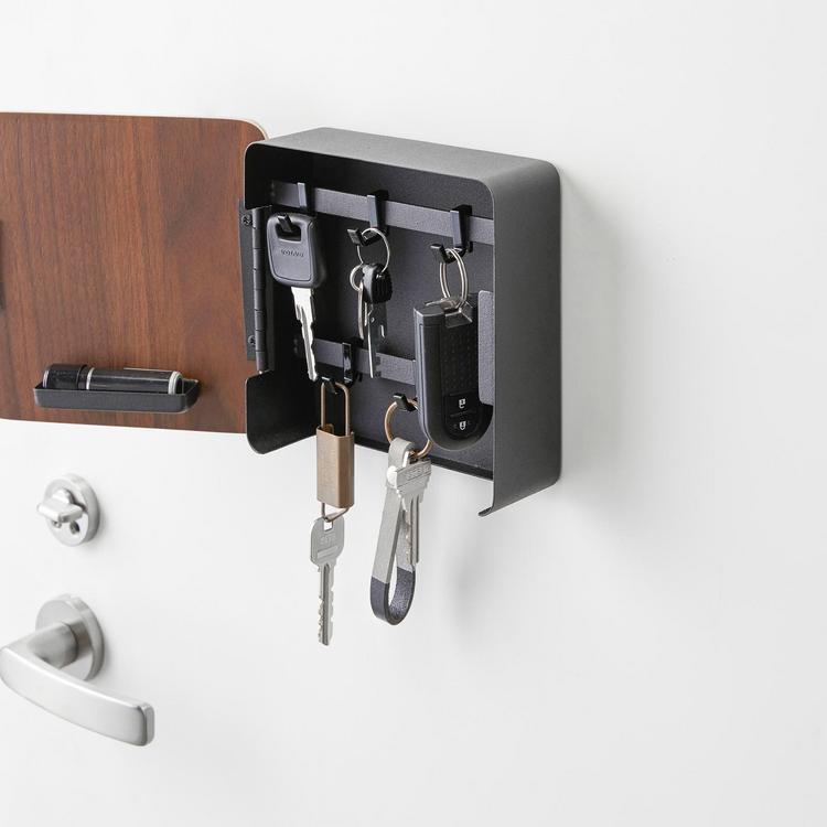 Yamazaki Home Rin Magnetic Key Cabinet Zola