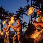 Traditional Hawaiian Luʻau with Fire Knife Dancing