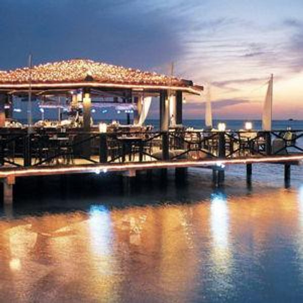 Dinner at Pelican's Nest
