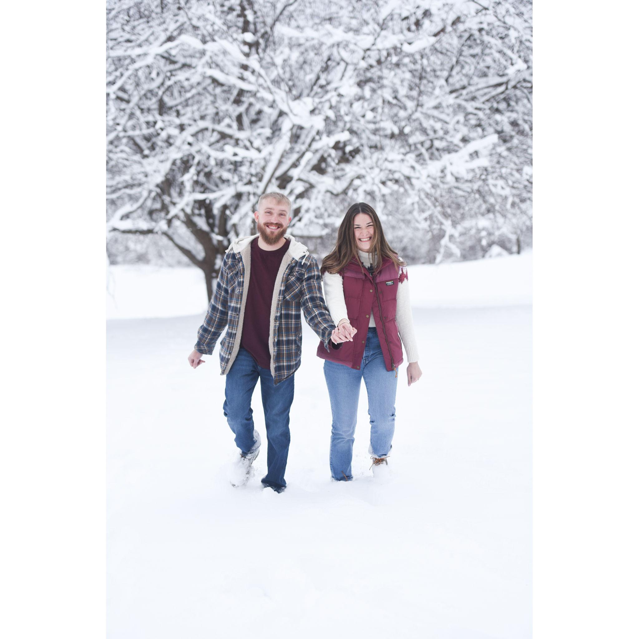 1/21/23 : Engagement Pictures on Sidney's parent's land!