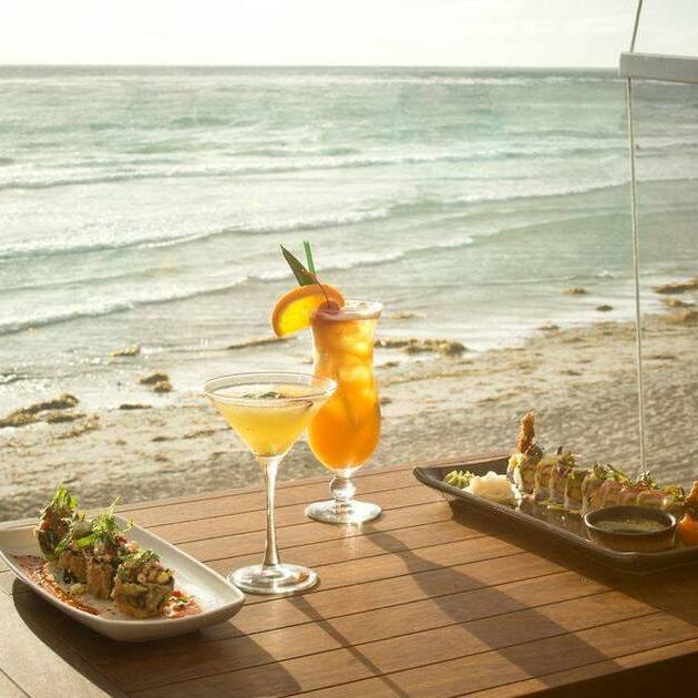 Dinner for Two in Maui
