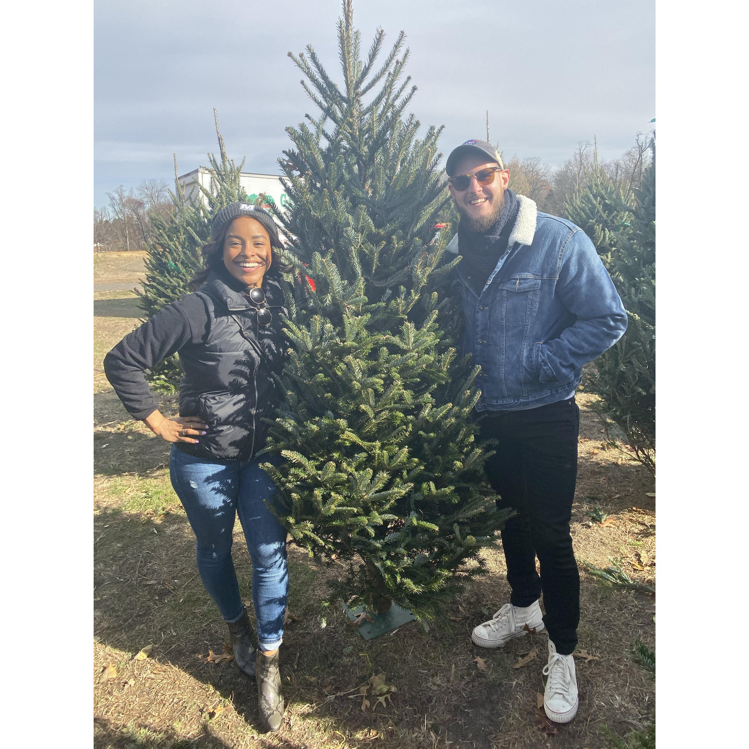Our first Christmas tree tradition🎄