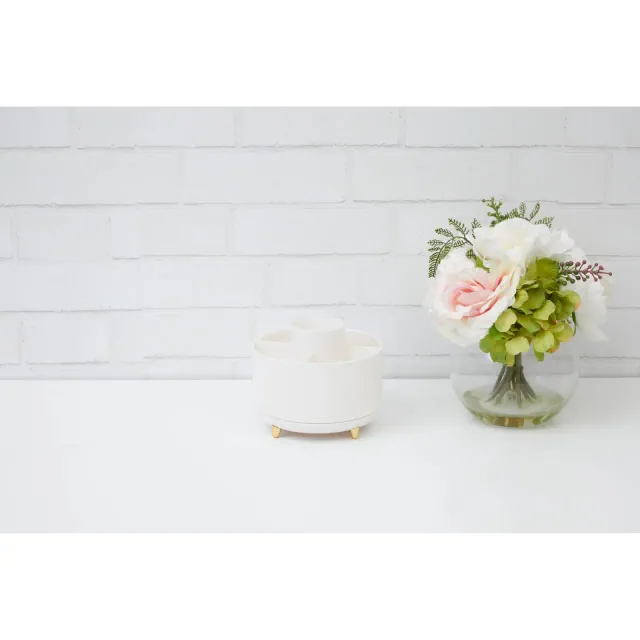 Thinkspace Cosmetic Rotating Storage - White