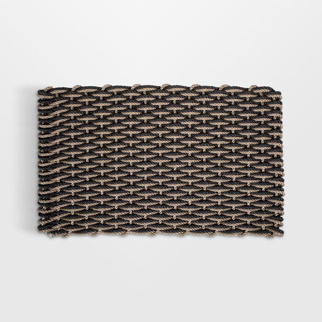 The Rope Co. Sand and Charcoal Indoor/Outdoor Handwoven Doormat 21"x34"