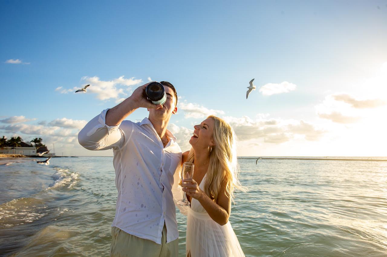 The Wedding Website of Lexi Miuccio and Dominic Fosco