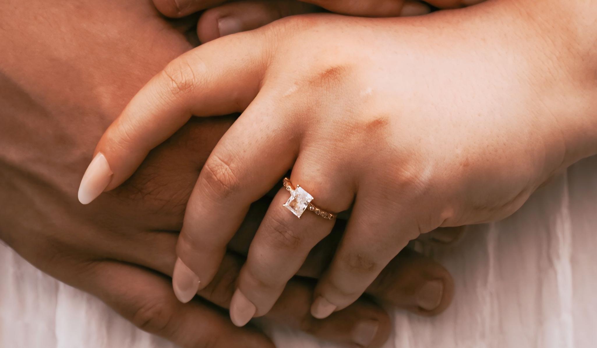 d85070ef-87f8-45ef-987b-fb00e22895e1