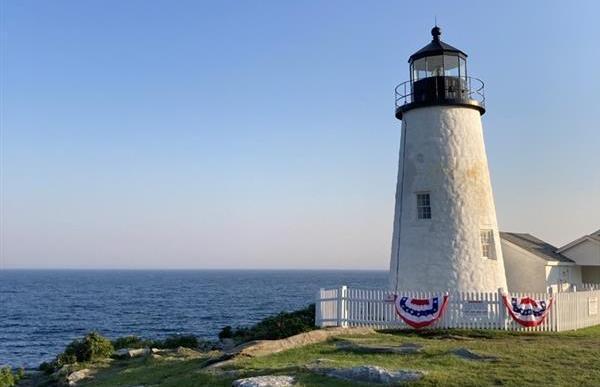 The Wedding Website of Bea Johnson and Zach Stephenson