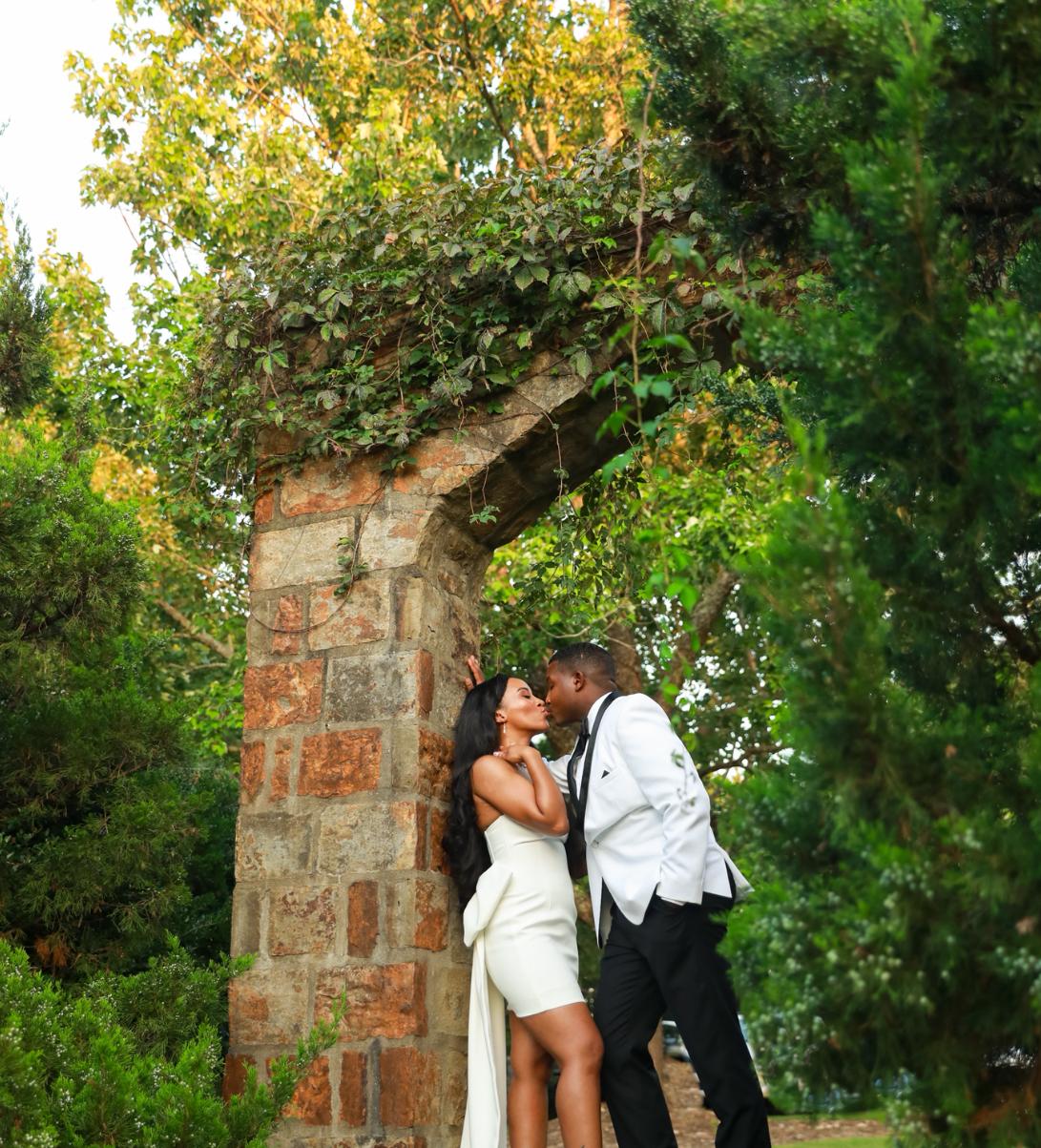 The Wedding Website of Deja Fogle and Lance Smith