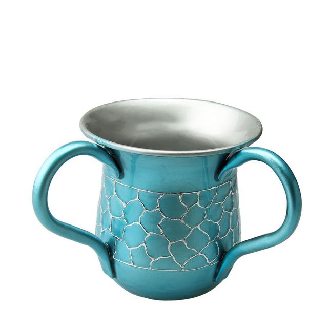 Classic Touch Relic Wash Cup with Enamel Finish in Teal