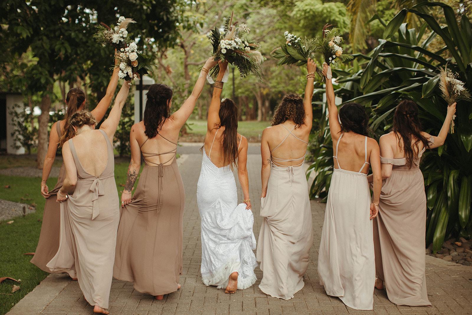 The Wedding Website of Abbi Milner and Grant Hamlin