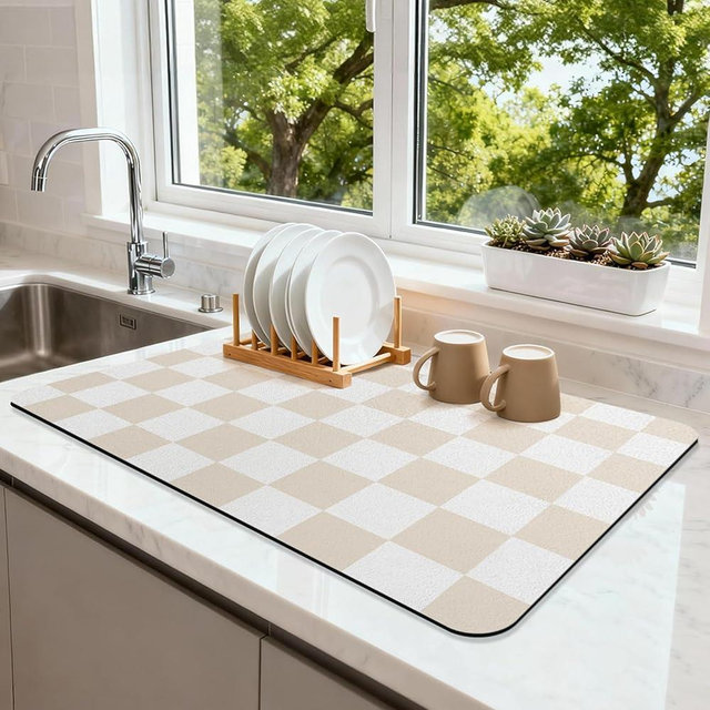 Focysep Checkered Dish Drying Mat for Kitchen Counter Coffee Mat Bar Accessories,Fit Uder Pot, Dish Rack,Hide Stain,Absorbent Easy Clean (Beige, 19" x 12")