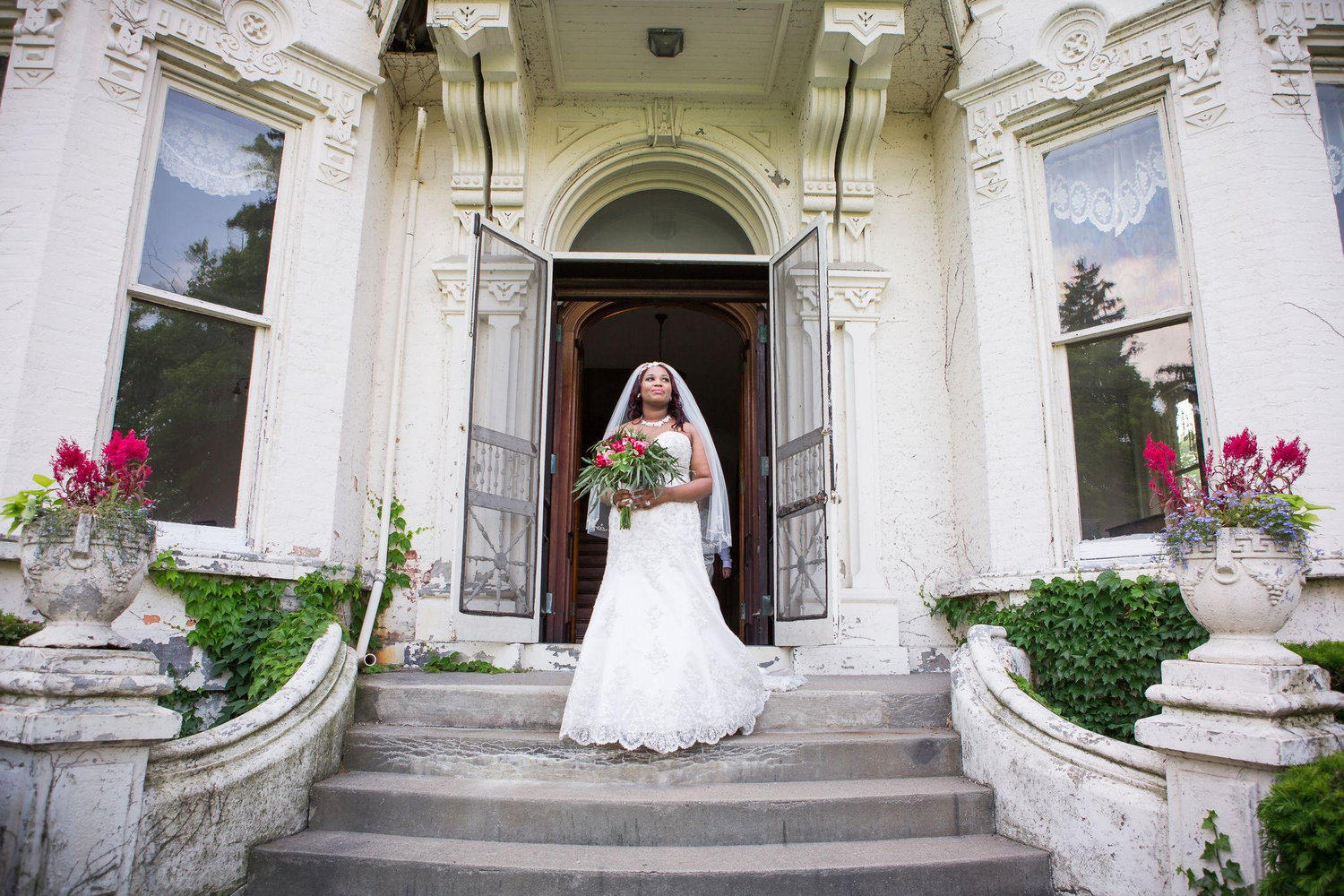 The Wedding Website of Franki Weidman and Tia Hopkins