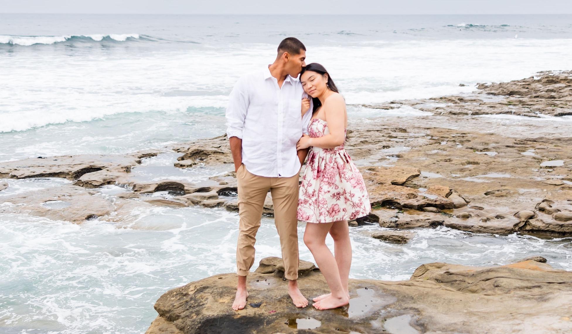 The Wedding Website of Laura L’Amoreaux and Cesar Velazquez