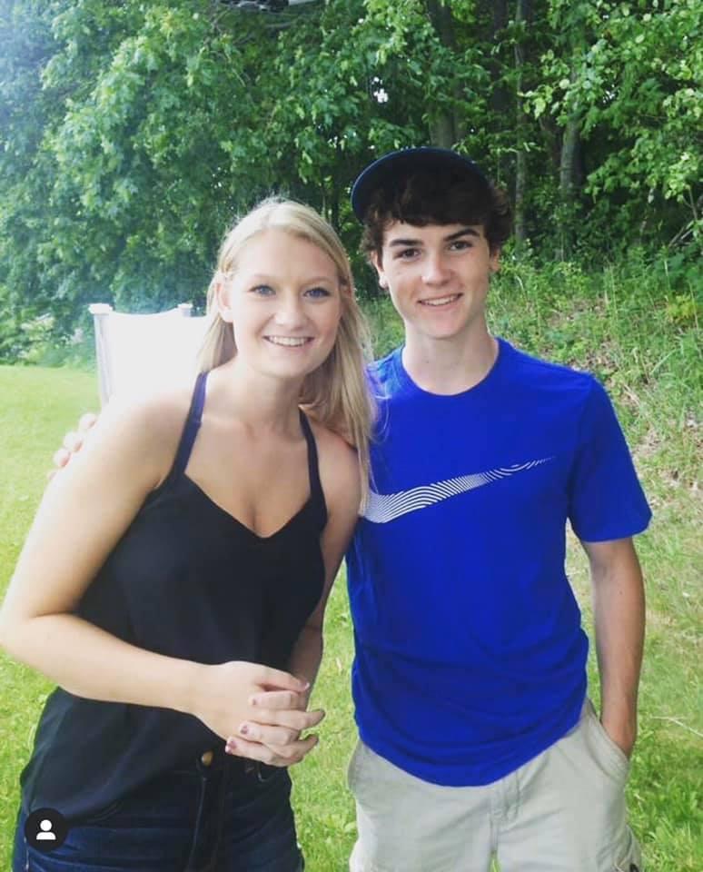The Wedding Website of Lindsey Prye and Matthew Guarasce