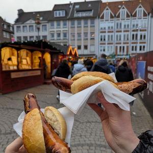 Salchichas & Pretzels Polonia
