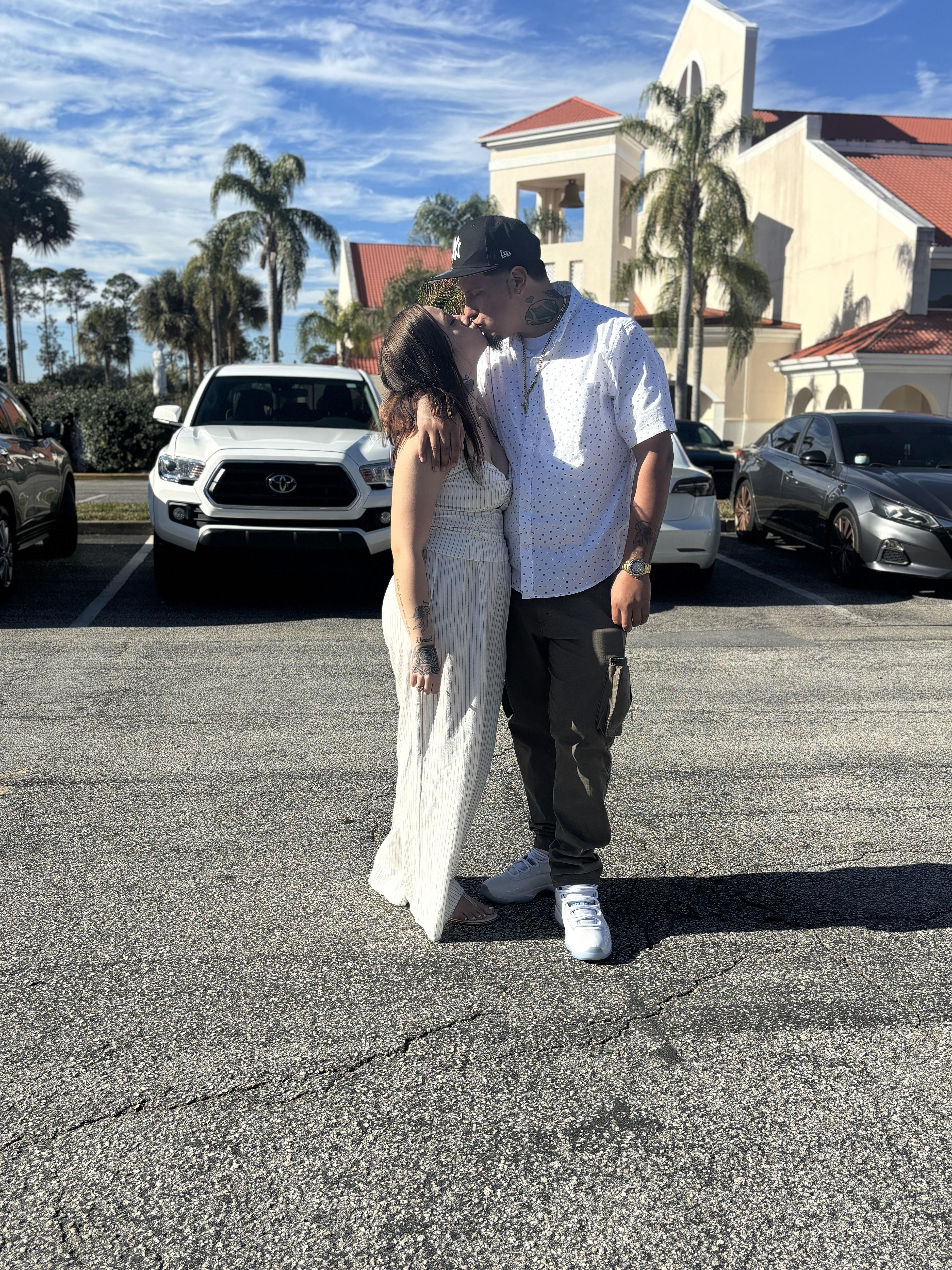 The Wedding Website of Alexis Surko and Dominick Gisondi
