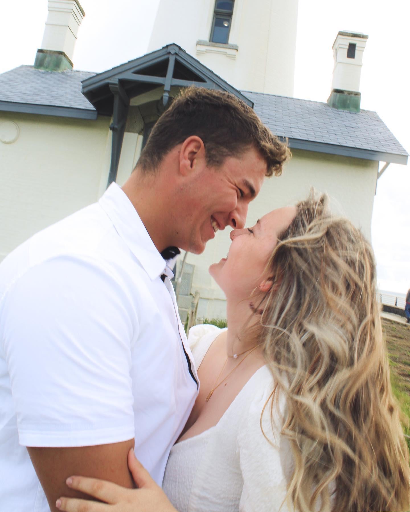 The Wedding Website of Anabelle Russell and Jonah Staigle