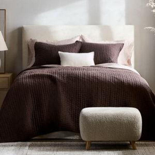 European Linen Cotton Stitch Quilt in Espresso - King