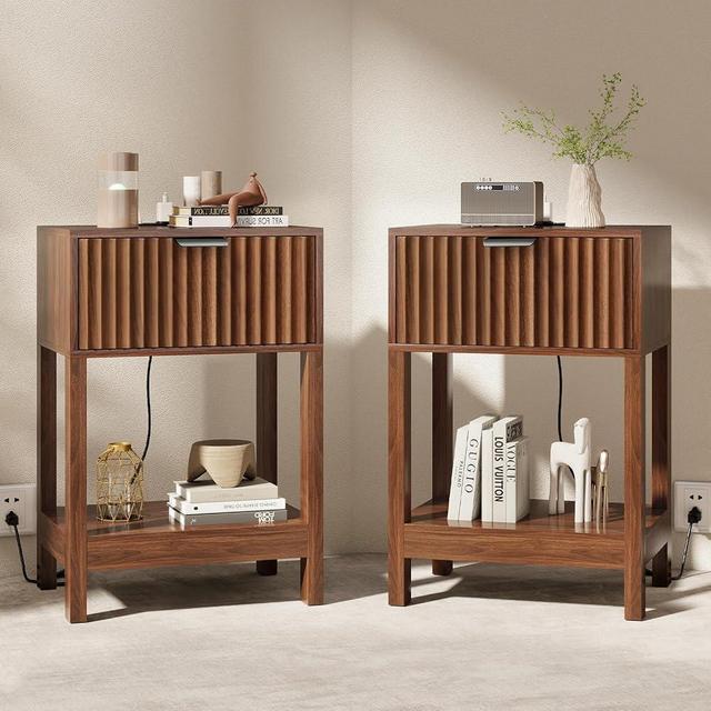 Nasonet Night Stand Set 2, Fluted Nightstand with Charging Station, Wood Bedside Table with Drawer & Storage Shelf, Modern End Tables for Bedroom Sofa Couch Office, Walnut