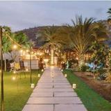 Flora Farms