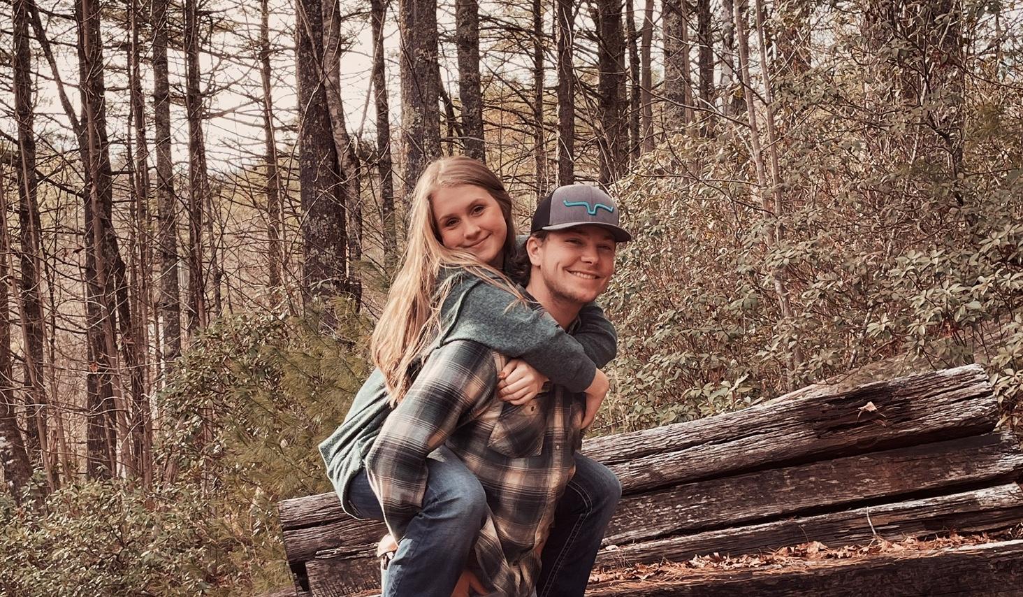 The Wedding Website of Laura Belue and Branon Biggerstaff