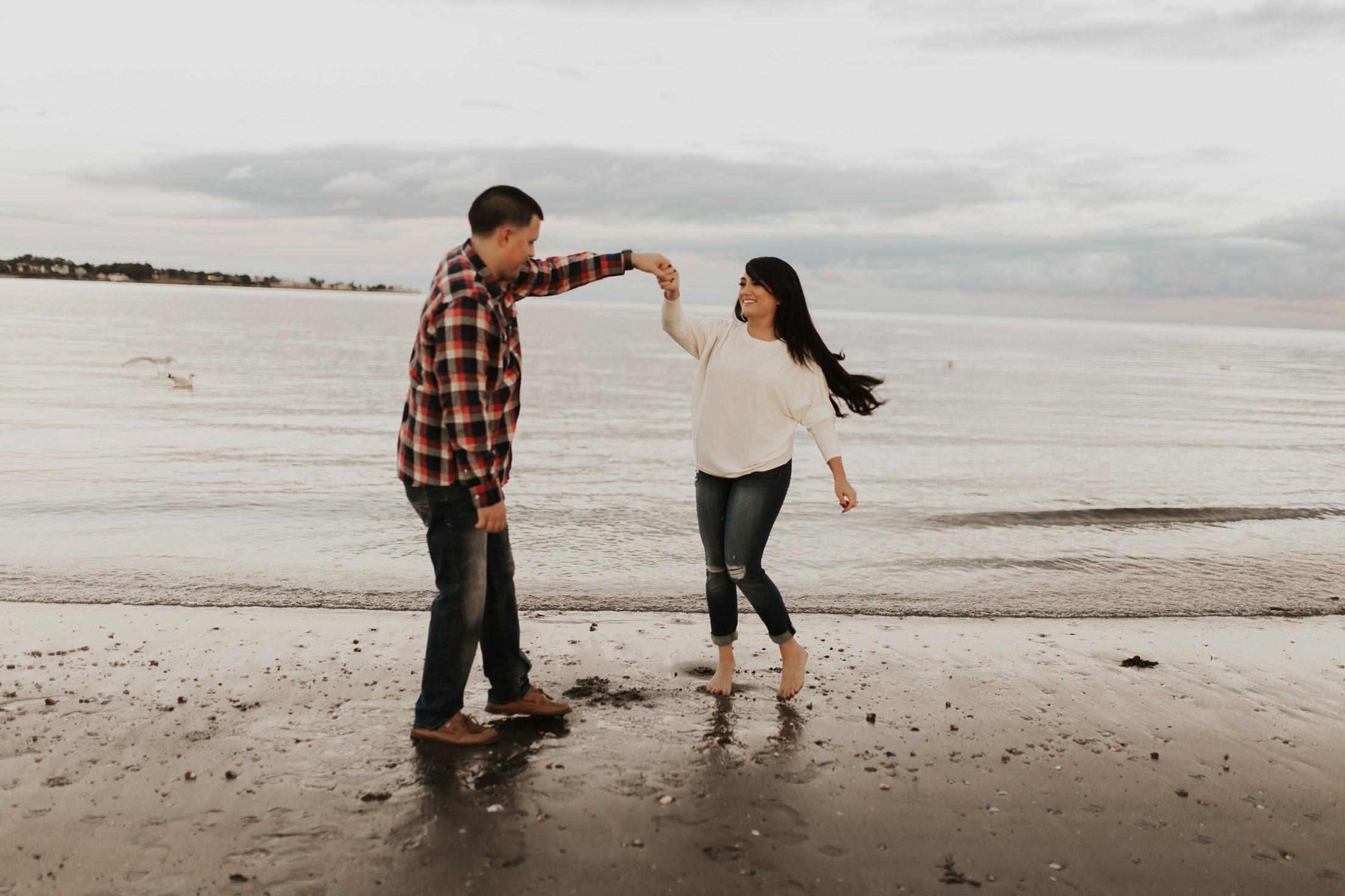 The Wedding Website of Sarah Pinheiro and Andrew Gelish