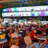 Red Garden Food Paradise