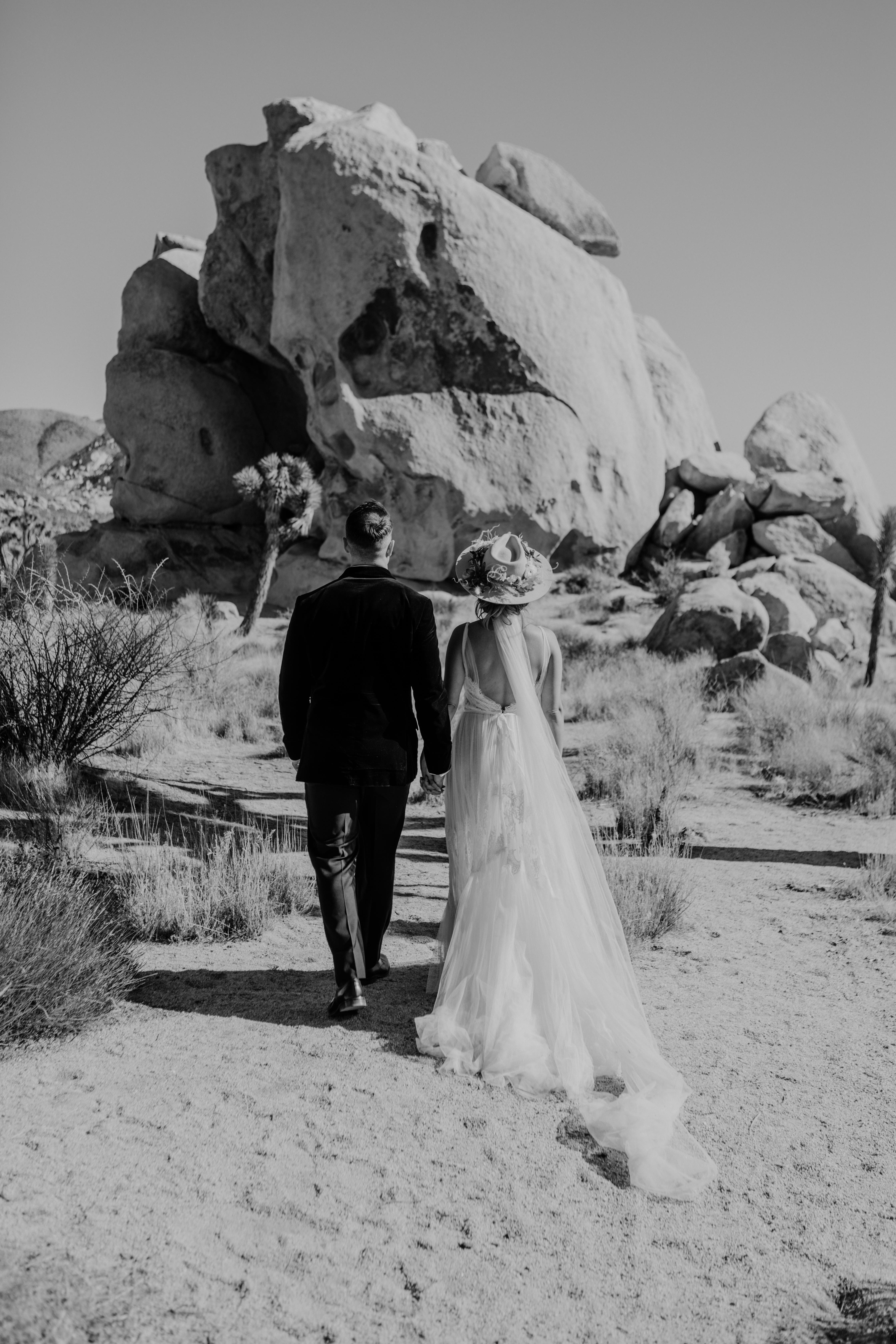 The Wedding Website of Shahde Carvalho and Dylan Lowell