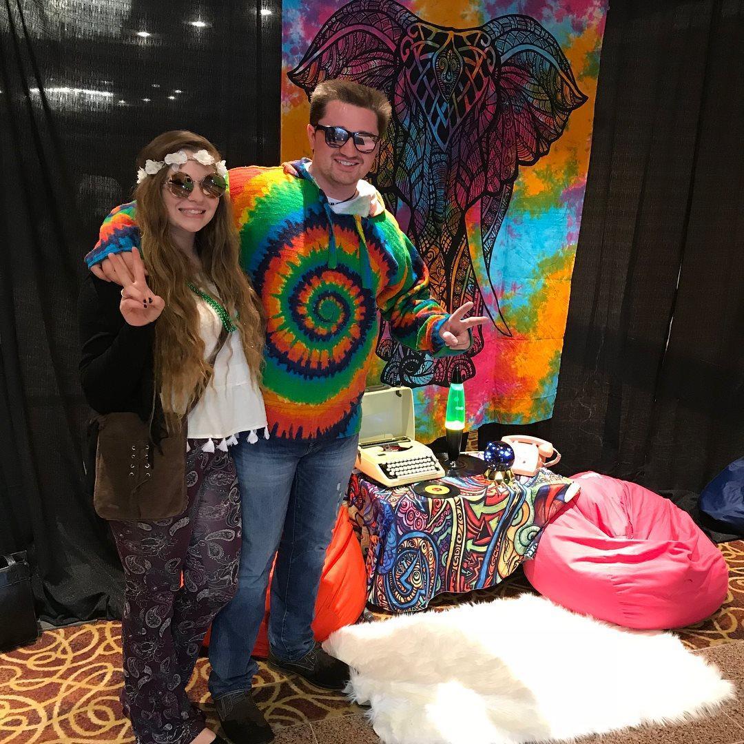 We love to dress up for the GSLS Auction!