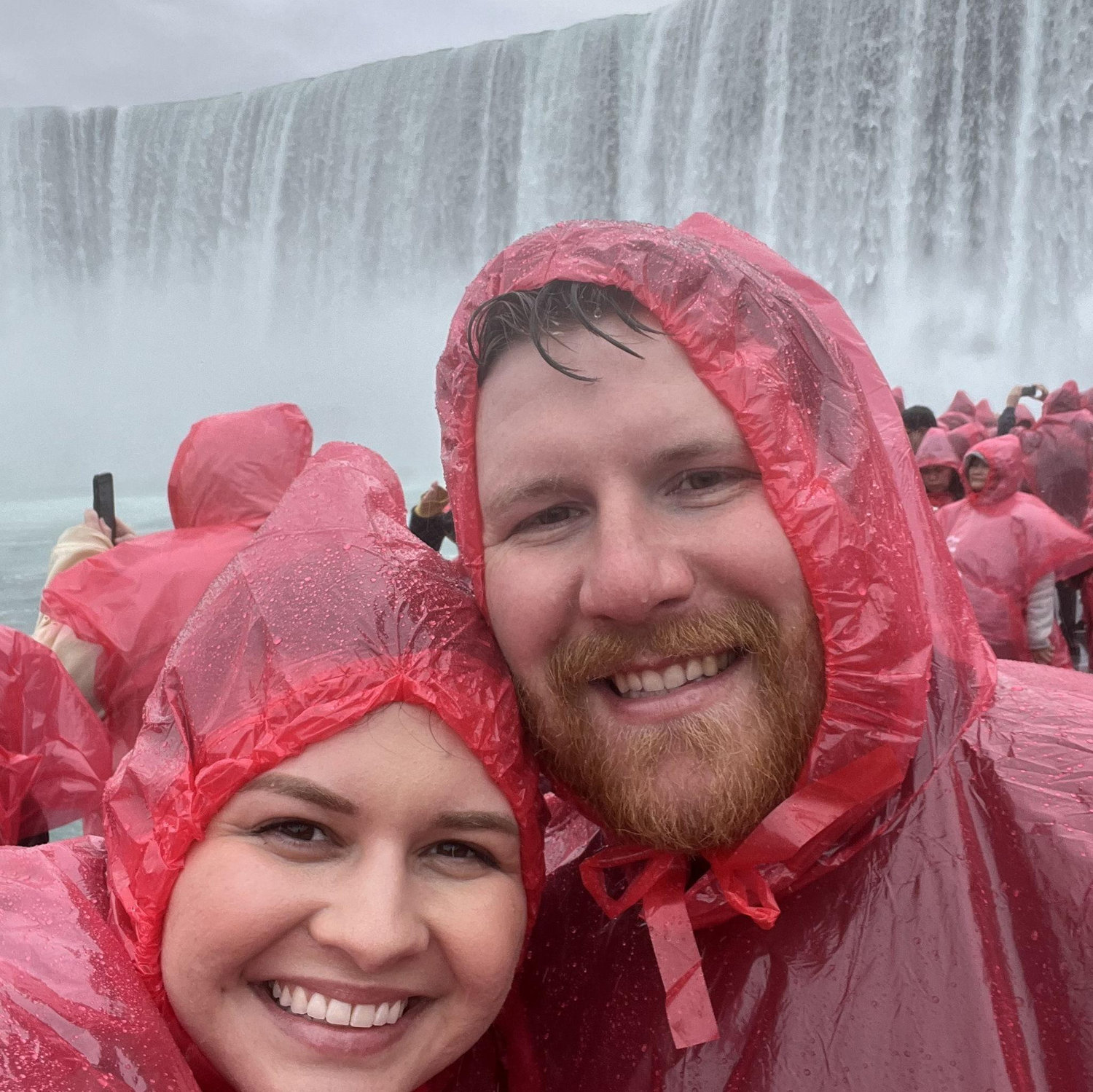 Crusing on the Lady of the Lady to kiss at Niagara Falls!