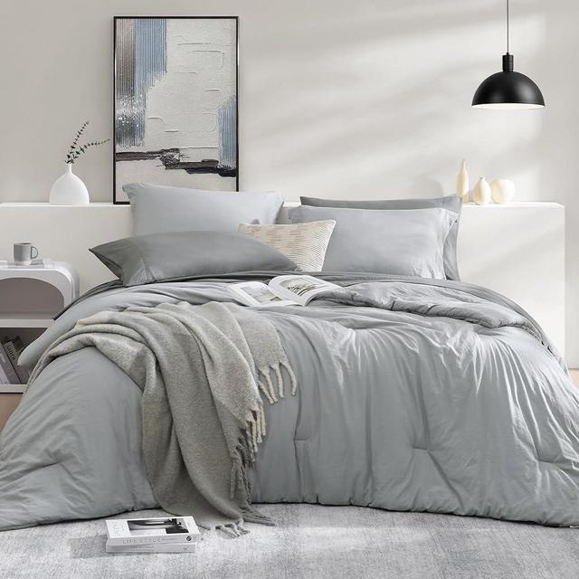 WRENSONGE Light Grey Queen Comforter Set, 7 Pieces Soft Microfiber Comforters Queen Size with Fitted Sheet, Flat Sheet, 2 Pillow Shams, and 2 Pillowcases- Warm Bedding Sets Queen for All Season