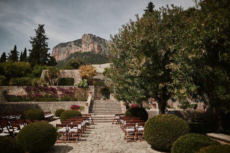 The Wedding Website of Janelys Perez and Javier Gonzalez