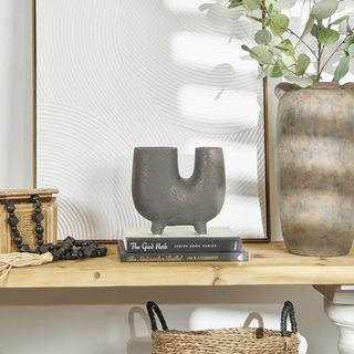 U-Shaped Vase