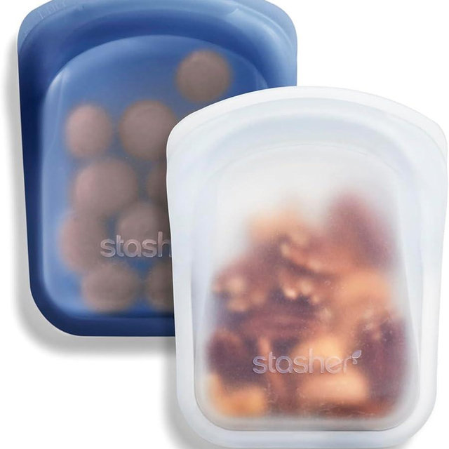 Stasher Premium Silicone Reusable Food Storage Pocket 2-Pack, Clear + Deep Ocean | Multi-Use Food Storage Bags, Lunch Bag, Travel Containers | BPA Free, Leak-free, Dishwasher-Safe, Eco-friendly, 4 Oz