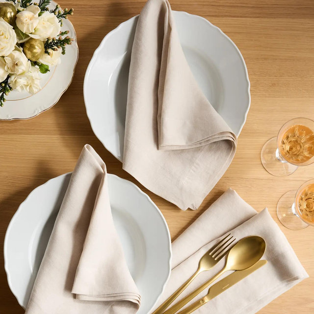 European Linen Wide-Hem Napkins (Set of 4)