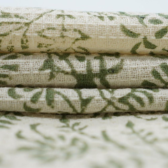 Fabritual Set of 2 Kitchen and Bath Ues 100% Cotton Fabric Light Weight Absorbent Green and White Block Floral Printed 17X32 Inch Hand Towels, Jungli Ghass