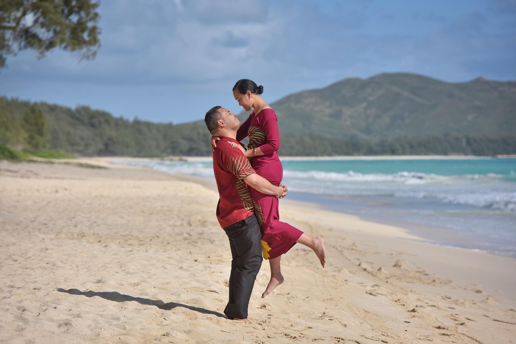 Engagement Photos (Waimanalo, HI) 4.7.17