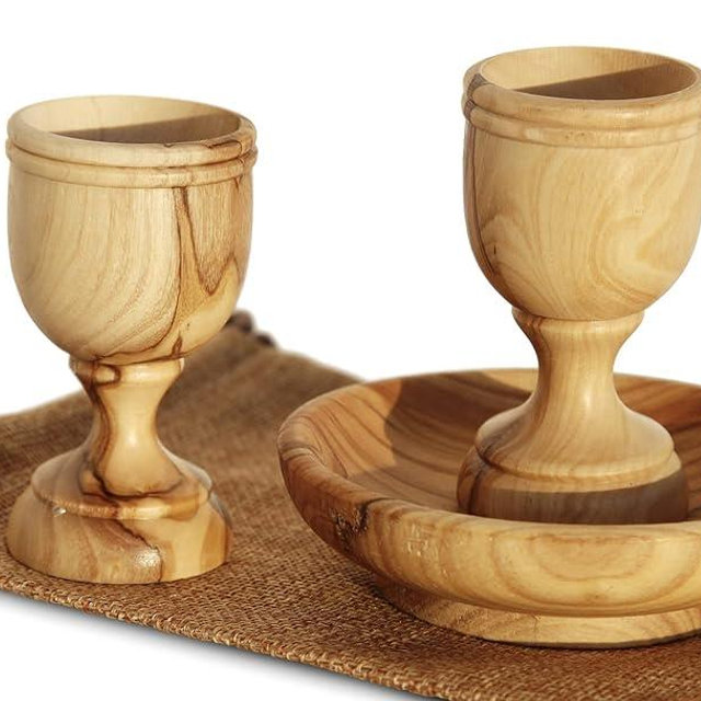 Communion Cups - The Lord's Supper – Wooden Bread Tray 4” with Two Small 3-inch Handmade Olive Wood Cups perfect as a Wedding set, for fellowship and church, or home come in Gift Bag