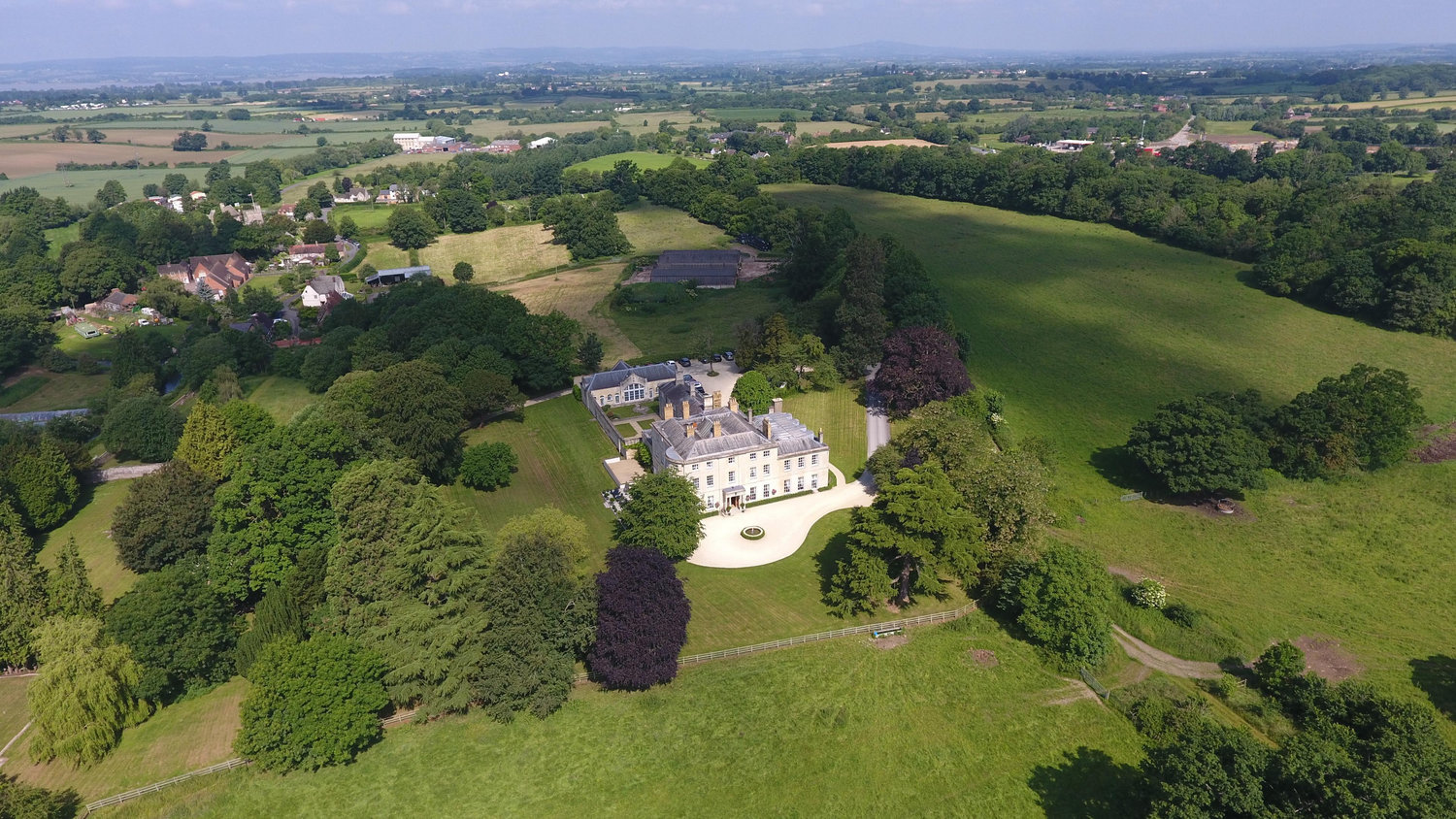 The Wedding Website of Chloe Hughes and Samuel Goldfinch