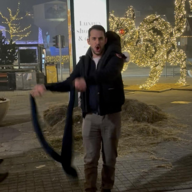 Funding for Andres live performance on the streets