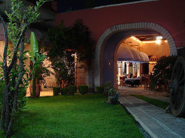 The Wedding Website of Diana Herrera and Matthew McLennan