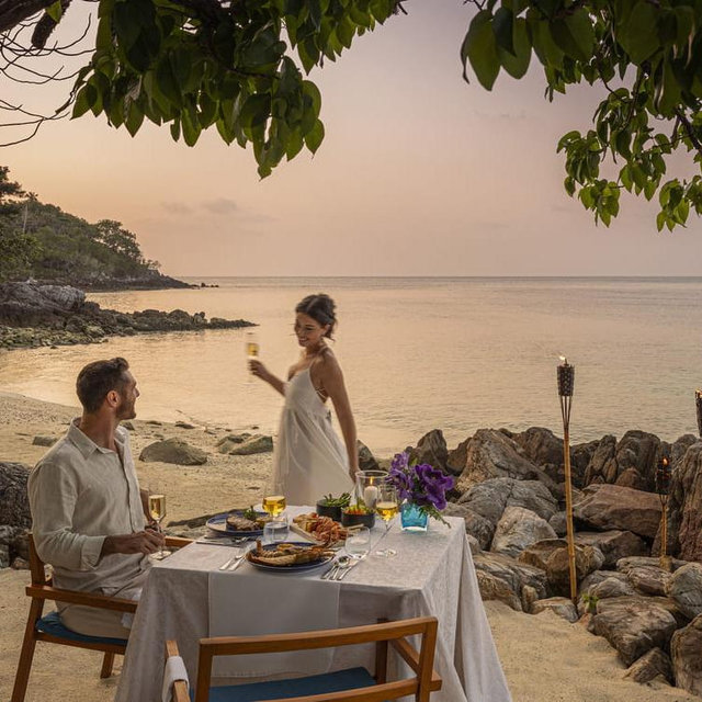 Private Beach Dinner Honeymoon - Koh Samui, Thailand