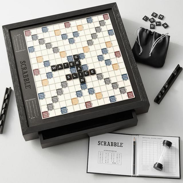 Scrabble Luxury Edition Black
