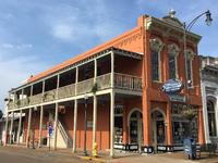Square Books